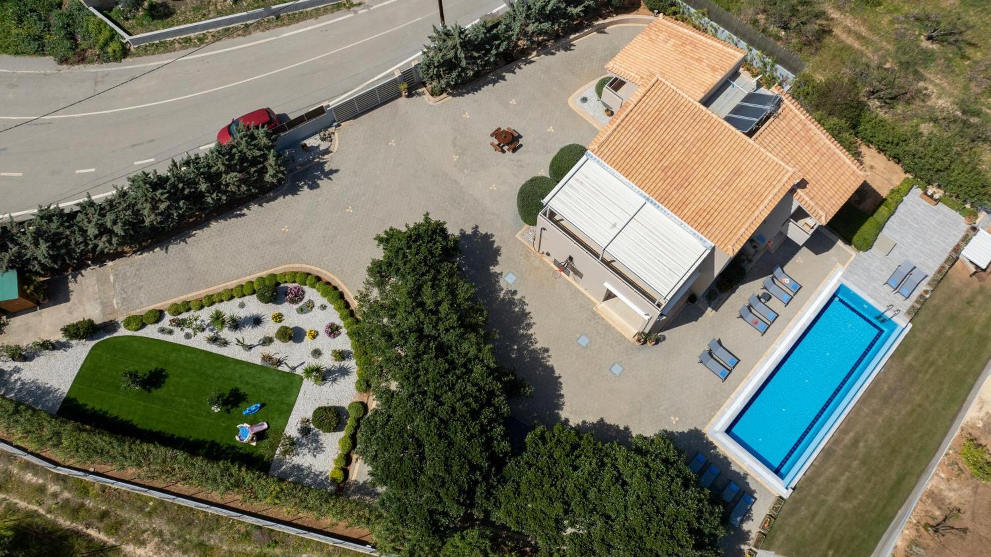 Four Seasons Private Villa - Seaview - Big Heated Pool - Gym - Sport Activities Gouves Exterior foto